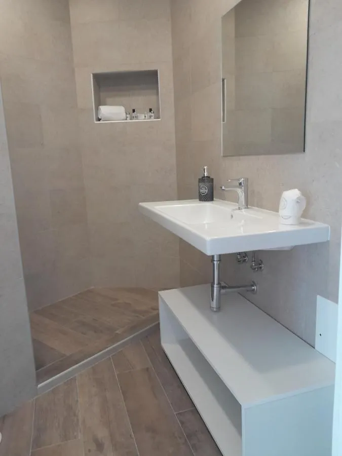 Algarpapa Rooms Armação de Pêra Casa de hóspedes