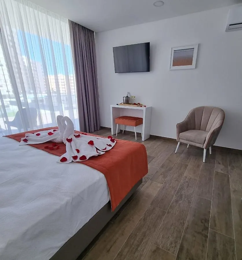Algarpapa Rooms Armação de Pêra