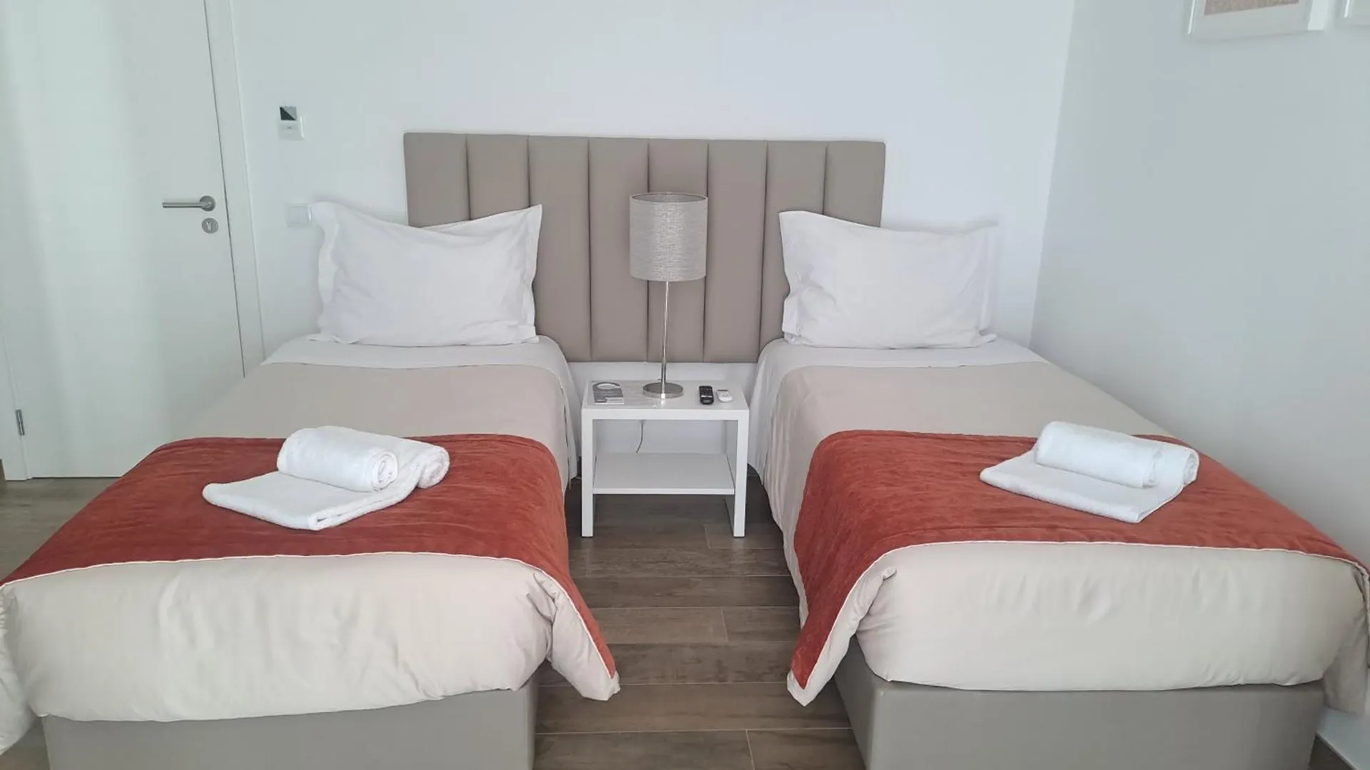 Algarpapa Rooms Armação de Pêra 0*,
