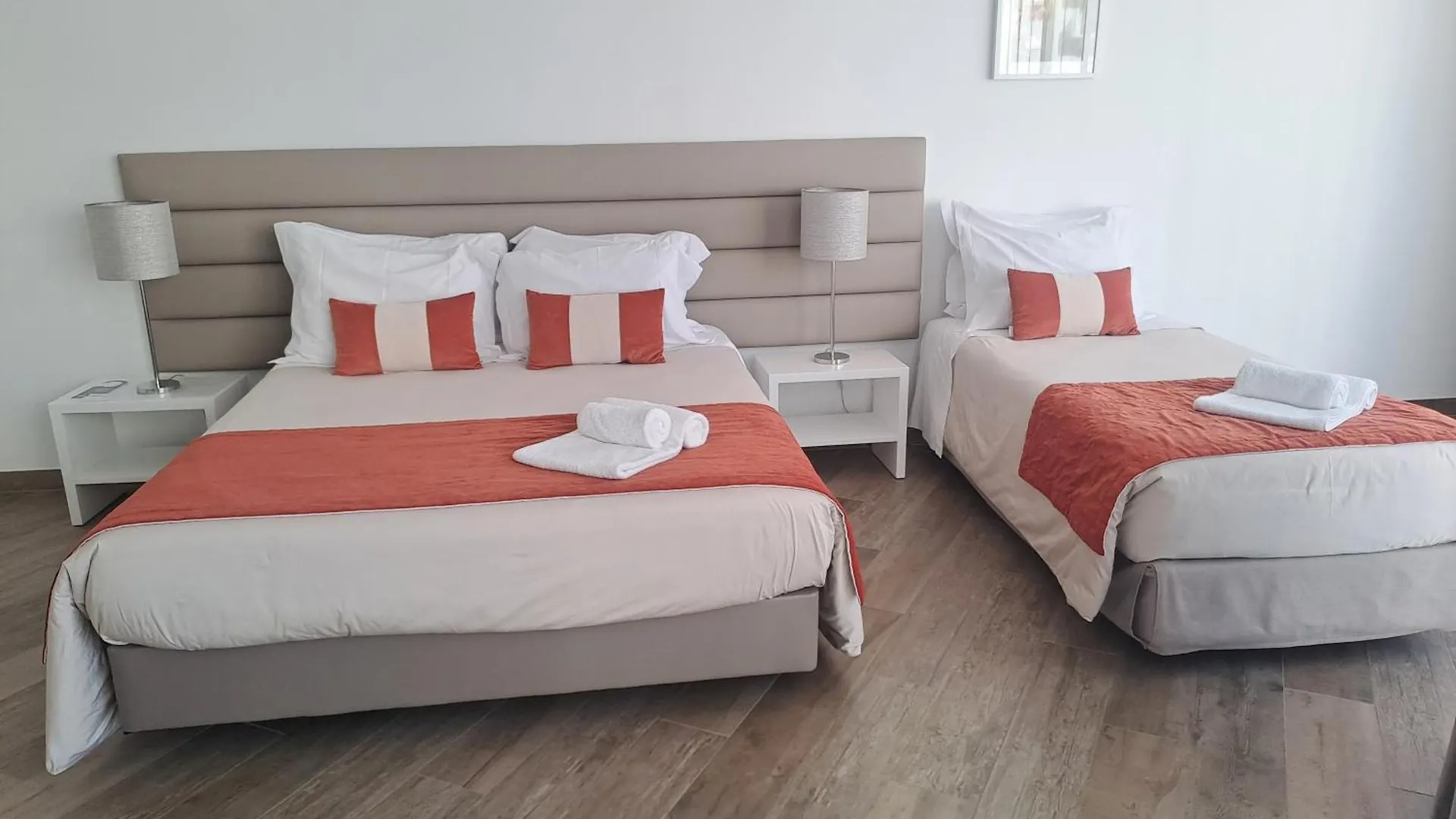 Algarpapa Rooms Armacao de Pera Guest house